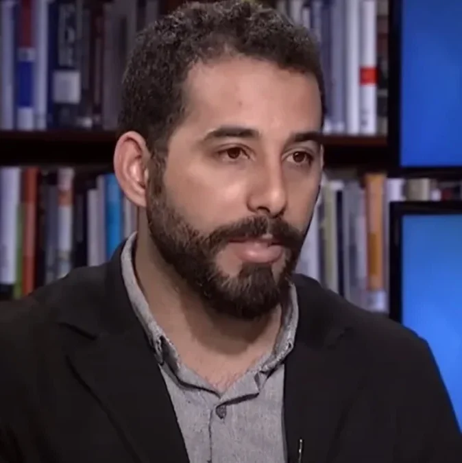 Palestinian poet Mosab Abu Toha amongst 2025 Pulitzer winners