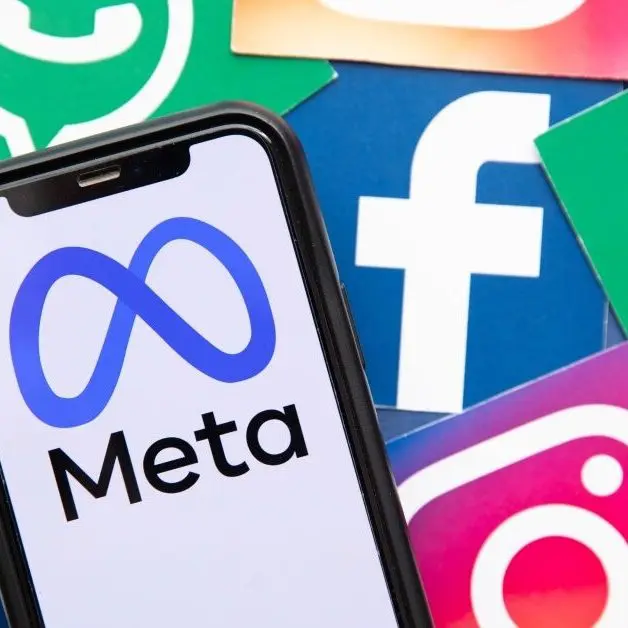 Meta (Facebook, Instagram) is currently spying on people